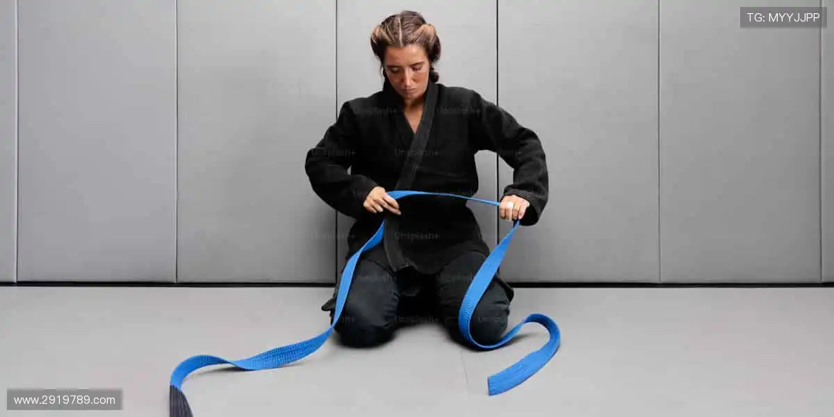 🏀 全球赛事，一网打尽，官网为你点燃竞技热血！